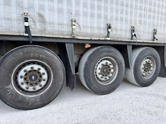 Schmitz Cargobull SCHMITZ CARGOBULL ZD22 E SAVOYARDE - Semi-reboque de lona: foto 5 Schmitz Cargobull SCHMITZ CARGOBULL ZD22 E SAVOYARDE - Semi-reboque de lona: foto 5