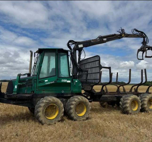 TIMBERJACK TIMBERJACK 810 B - Forwarder: foto 3 TIMBERJACK TIMBERJACK 810 B - Forwarder: foto 3
