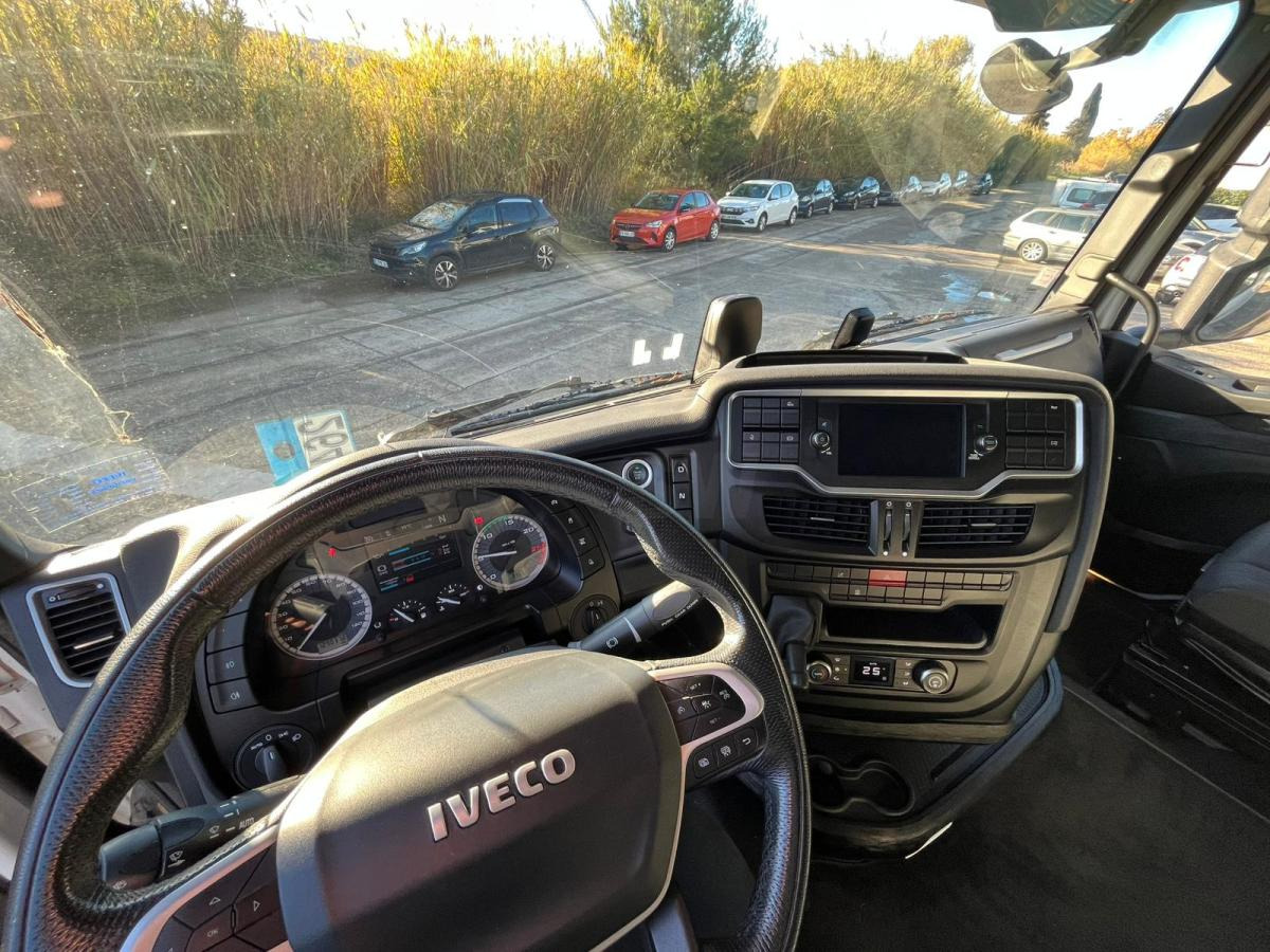 Tractor Iveco S WAY 460: foto 8 Tractor Iveco S WAY 460: foto 8