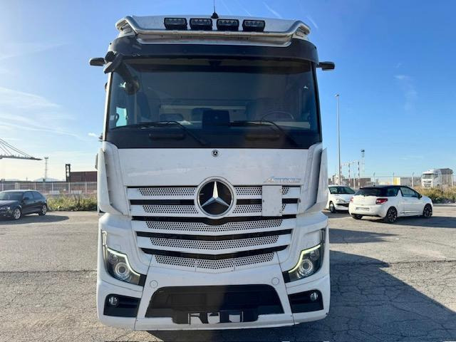 Mercedes ACTROS 1851 RETARDER - Tractor: foto 3 Mercedes ACTROS 1851 RETARDER - Tractor: foto 3