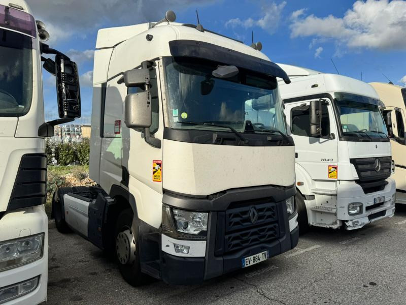 Renault T 460 - Tractor: foto 2 Renault T 460 - Tractor: foto 2