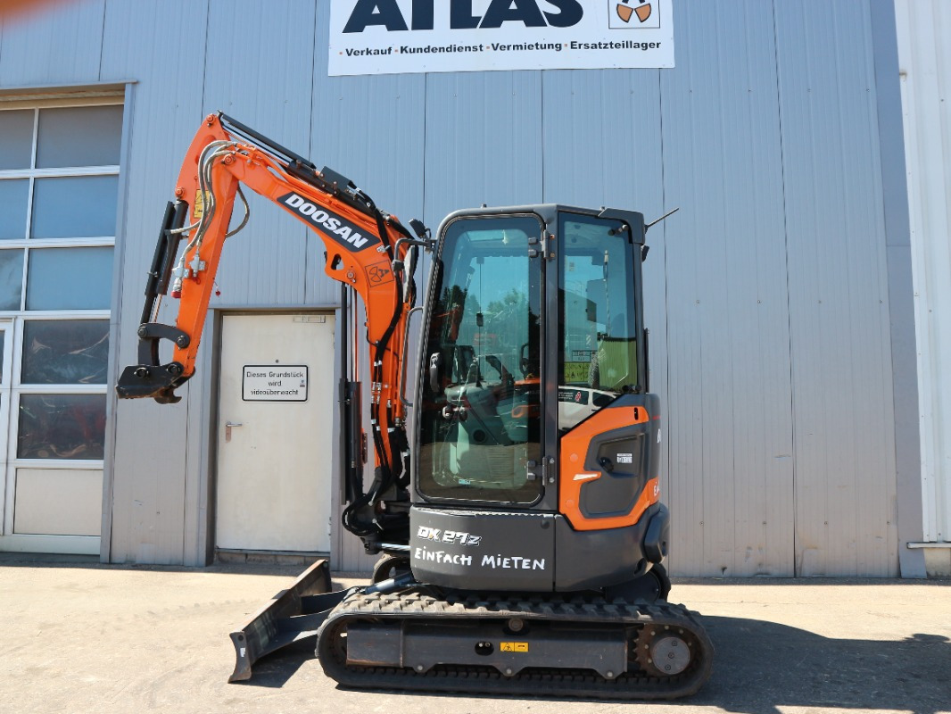 Doosan DX27Z-7 - Mini escavadeira: foto 2 Doosan DX27Z-7 - Mini escavadeira: foto 2