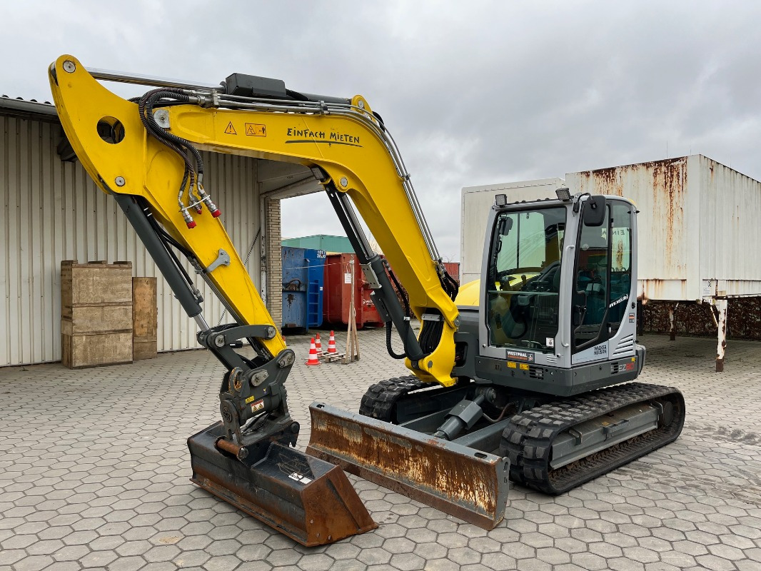 Neuson EZ80 - Escavadeira: foto 1 Neuson EZ80 - Escavadeira: foto 1