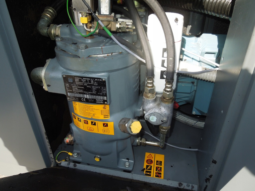 ATLAS COPCO GA18VSDFF - Compressor de ar: foto 3 ATLAS COPCO GA18VSDFF - Compressor de ar: foto 3