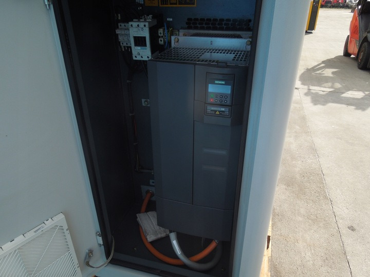 Atlas Copco GA30VSDFF - Compressor de ar: foto 3 Atlas Copco GA30VSDFF - Compressor de ar: foto 3