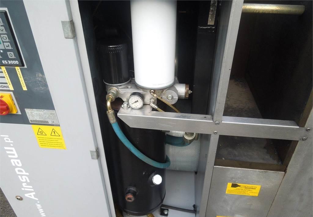 CECATTO KOMPRESOR ŚRUBOWY CECCATO 22KW 3,59M3/MIN - Compressor de ar: foto 2 CECATTO KOMPRESOR ŚRUBOWY CECCATO 22KW 3,59M3/MIN - Compressor de ar: foto 2