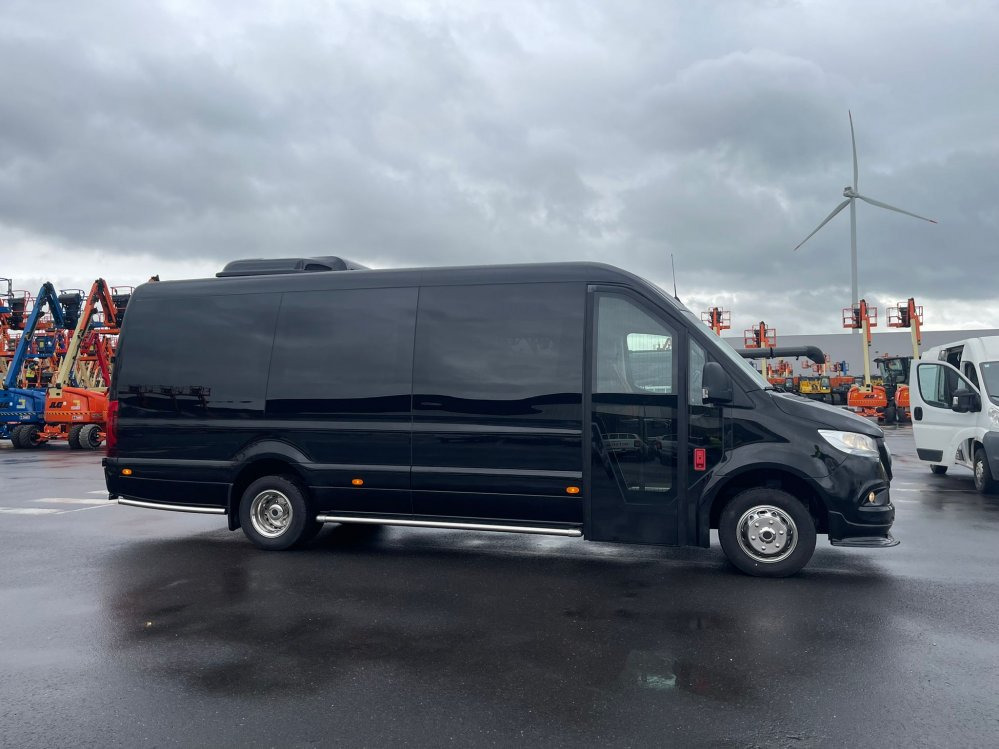 Mercedes Sprinter 519 CDI 2.2L Diesel Automatic VIP - Micro-ônibus, Furgão de passageiros: foto 1 Mercedes Sprinter 519 CDI 2.2L Diesel Automatic VIP - Micro-ônibus, Furgão de passageiros: foto 1