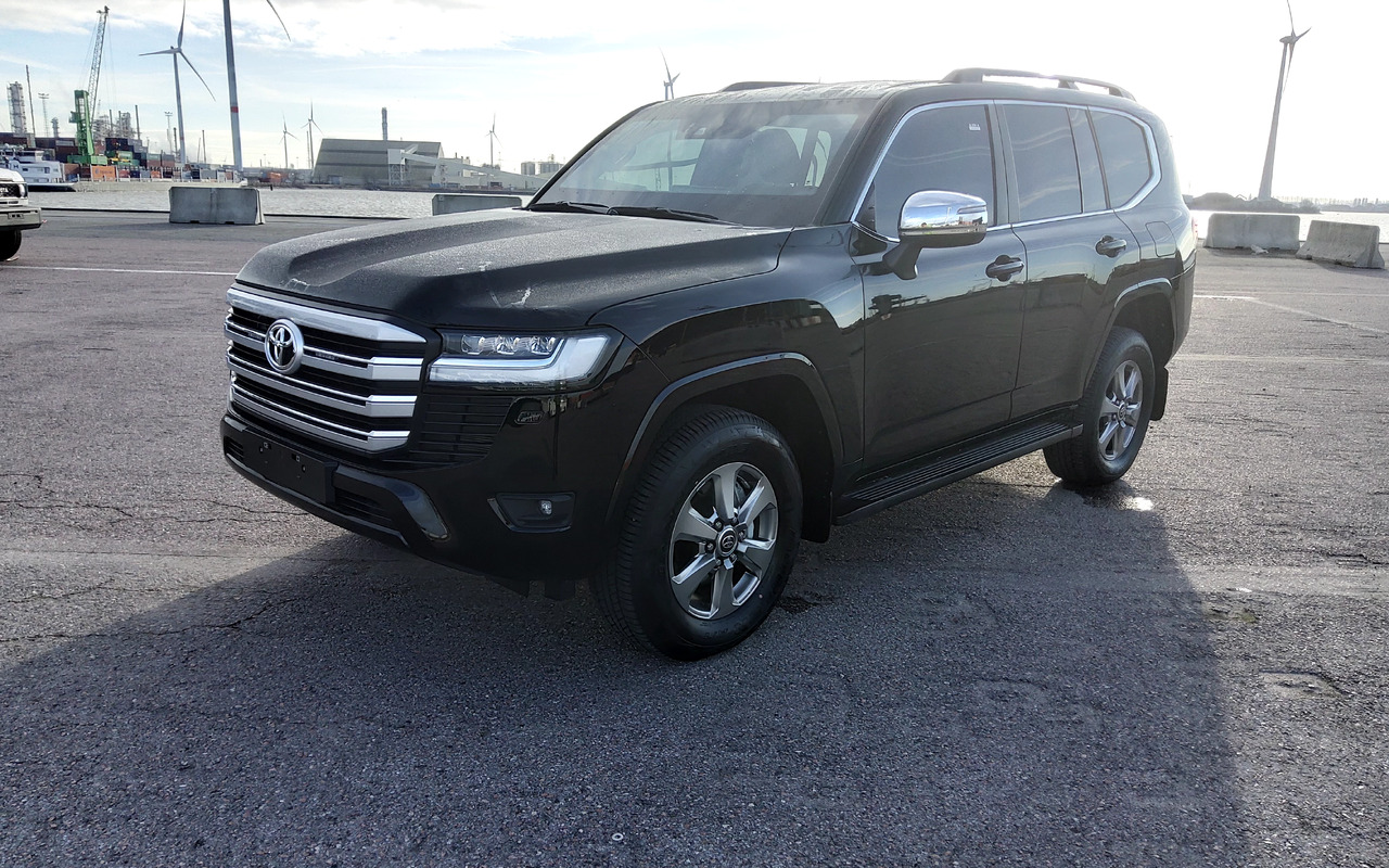 Automóvel nuevo Toyota Land Cruiser 300 V6 VX armoured 3.3L Turbo Diesel Automatic BR6: foto 1