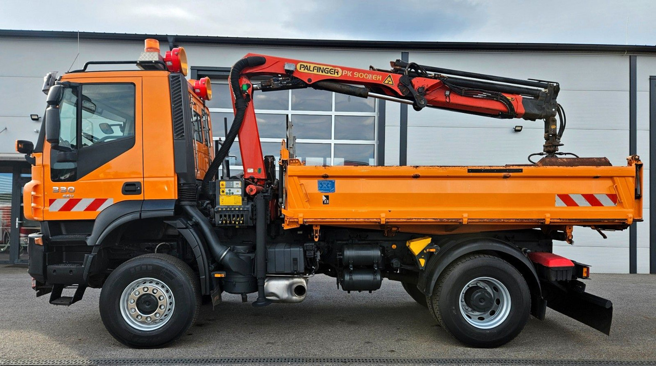 Iveco Trakker 190T33 4x4 Euro5 Kran Palfinger Funk - Caminhão basculante, Caminhão grua: foto 5 Iveco Trakker 190T33 4x4 Euro5 Kran Palfinger Funk - Caminhão basculante, Caminhão grua: foto 5