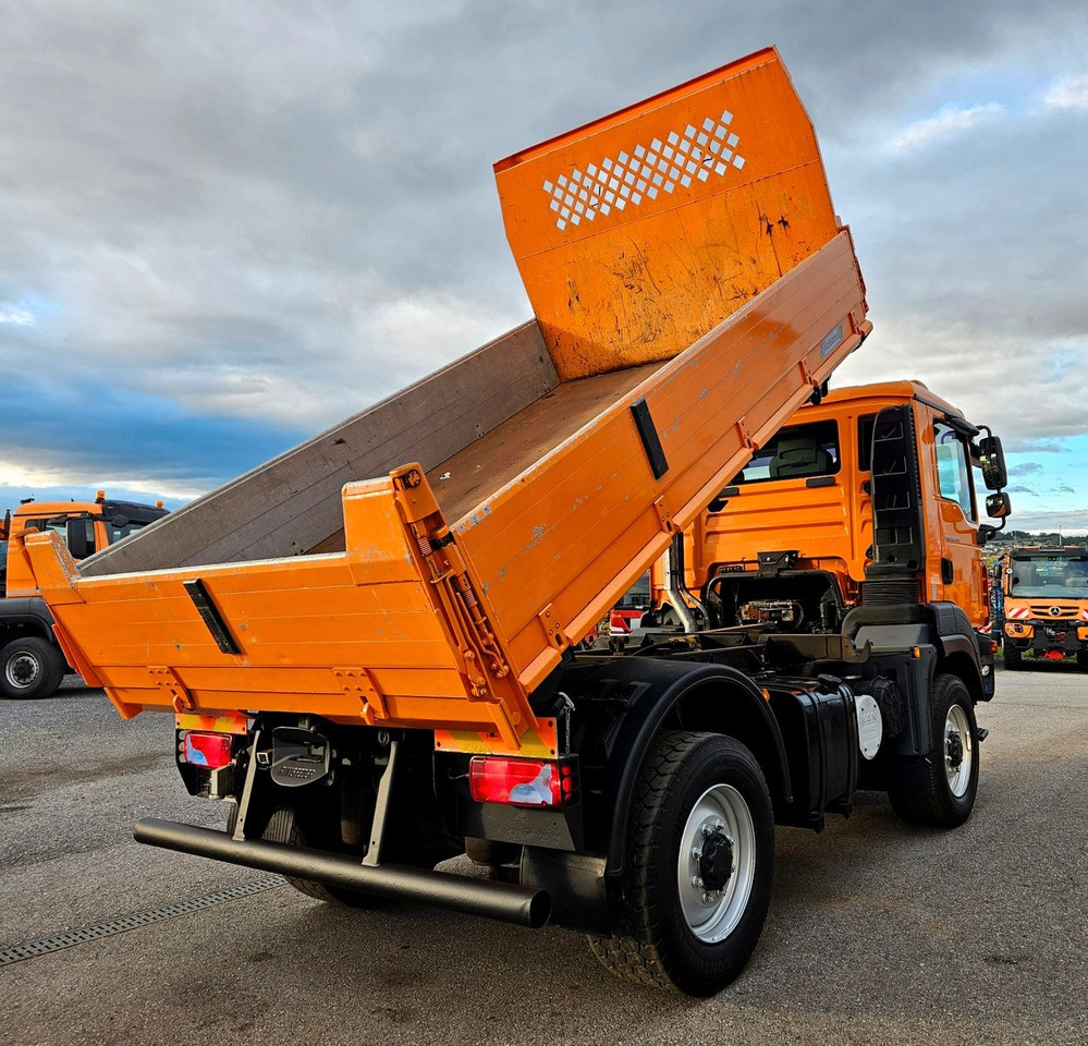 MAN TGM 13.290 4x4 Euro5 Winterdienst Single - Caminhão basculante: foto 5 MAN TGM 13.290 4x4 Euro5 Winterdienst Single - Caminhão basculante: foto 5
