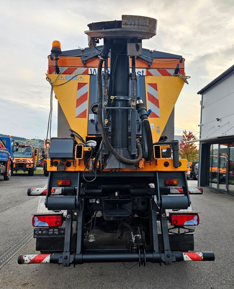 MAN TGM 18.250 4x4 BB EEV Winterdienst - Caminhão polibenne, Caminhão grua: foto 4 MAN TGM 18.250 4x4 BB EEV Winterdienst - Caminhão polibenne, Caminhão grua: foto 4