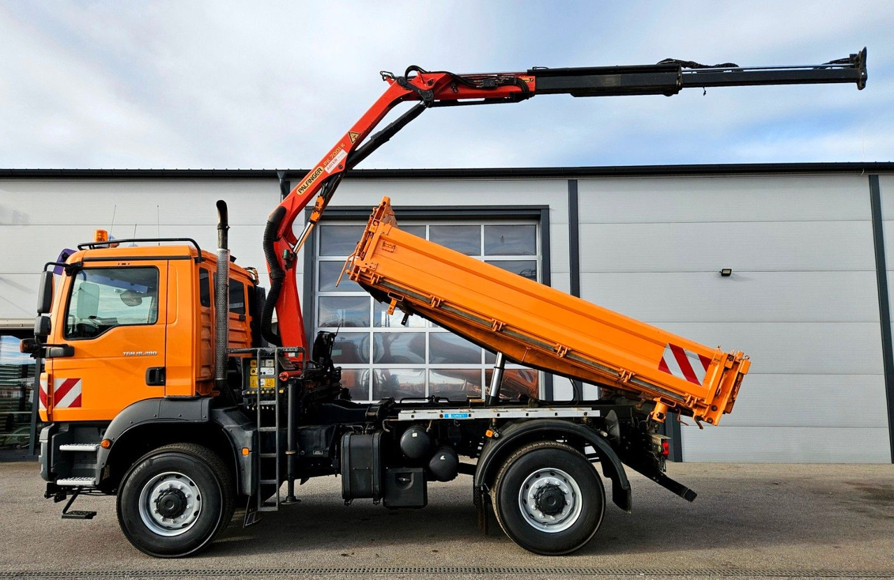 MAN TGM 18.290 4x4 Palfinger PK7001 Kran Funk Euro5 - Caminhão basculante, Caminhão grua: foto 2 MAN TGM 18.290 4x4 Palfinger PK7001 Kran Funk Euro5 - Caminhão basculante, Caminhão grua: foto 2