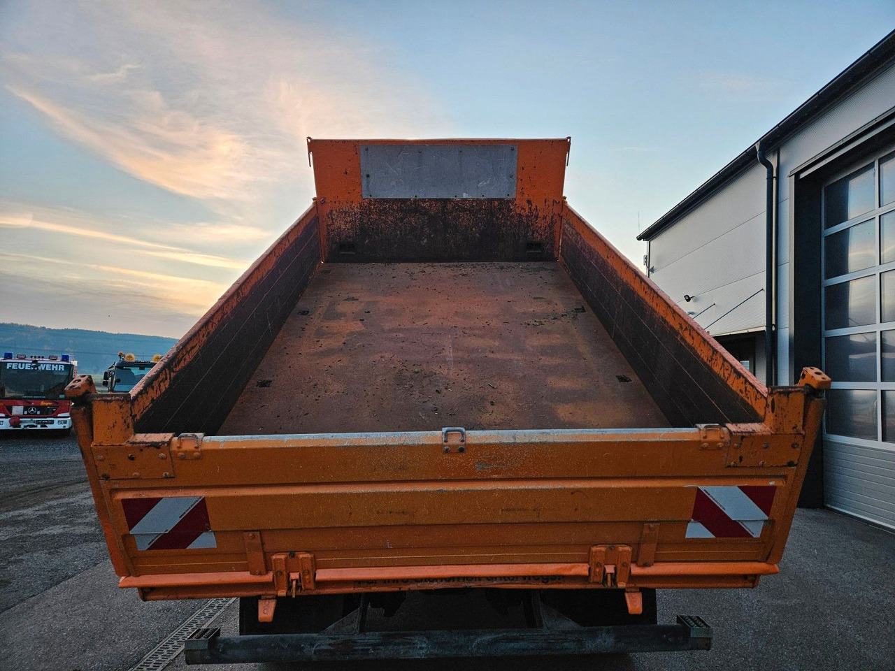 MAN TGS 18.360 4x4 BL Euro5 Meiller - Caminhão basculante: foto 4 MAN TGS 18.360 4x4 BL Euro5 Meiller - Caminhão basculante: foto 4