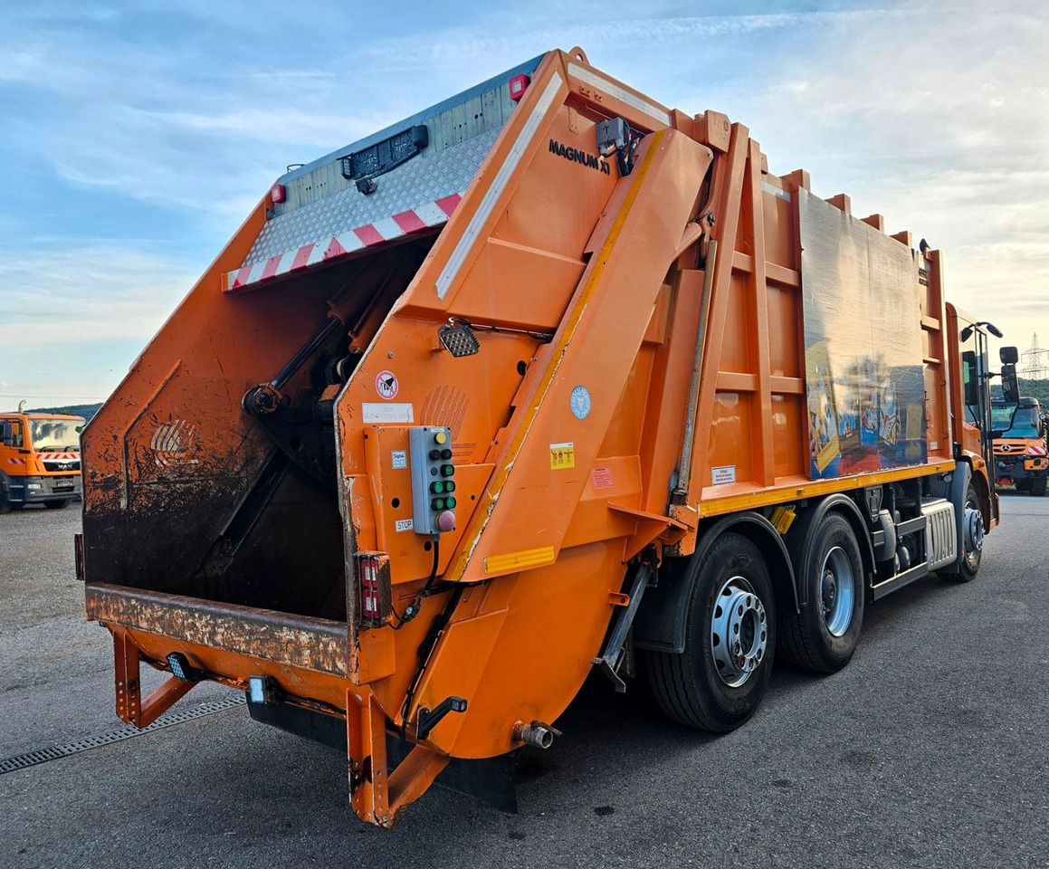 Mercedes-Benz Econic 2630 ZOELLER Magnum X1 Variopress Euro6 - Caminhão de lixo: foto 5 Mercedes-Benz Econic 2630 ZOELLER Magnum X1 Variopress Euro6 - Caminhão de lixo: foto 5