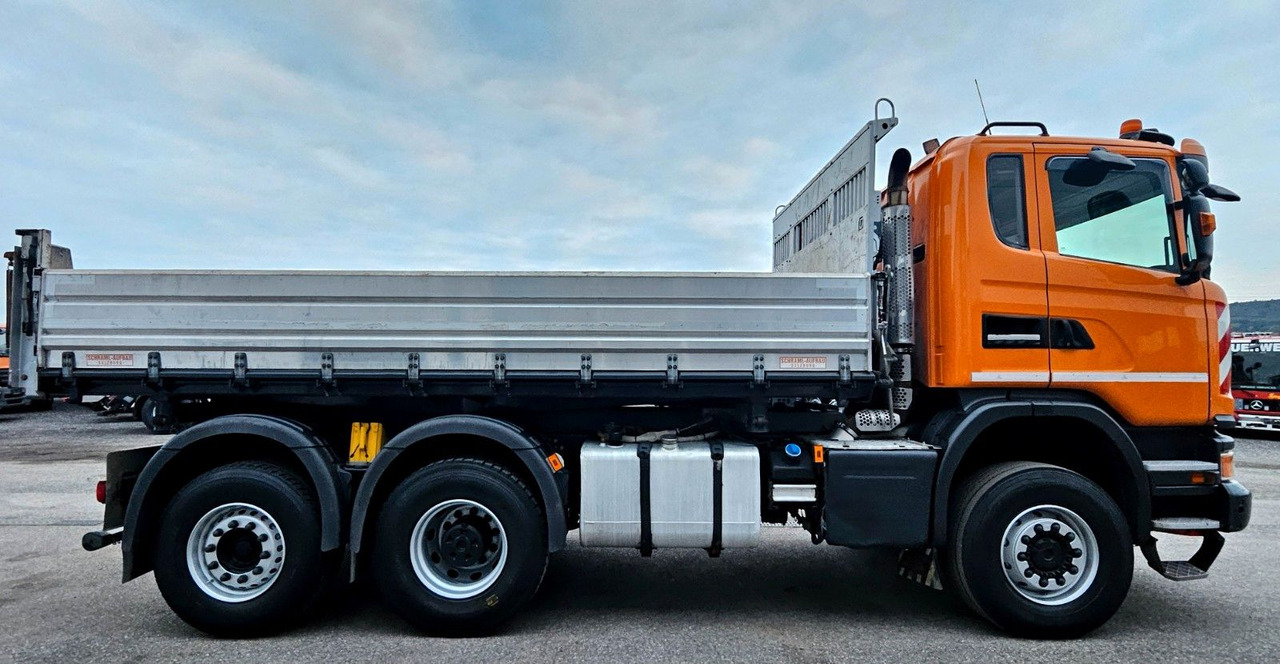 Scania G 410 6x4-4 Euro6 Winterdienst - Caminhão basculante: foto 2 Scania G 410 6x4-4 Euro6 Winterdienst - Caminhão basculante: foto 2