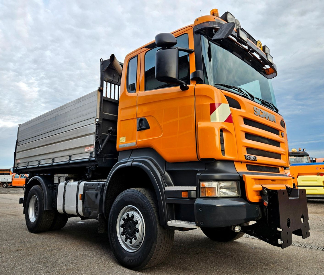 Scania R380 4x4 Winterdienst Euro4 - Caminhão basculante: foto 1 Scania R380 4x4 Winterdienst Euro4 - Caminhão basculante: foto 1