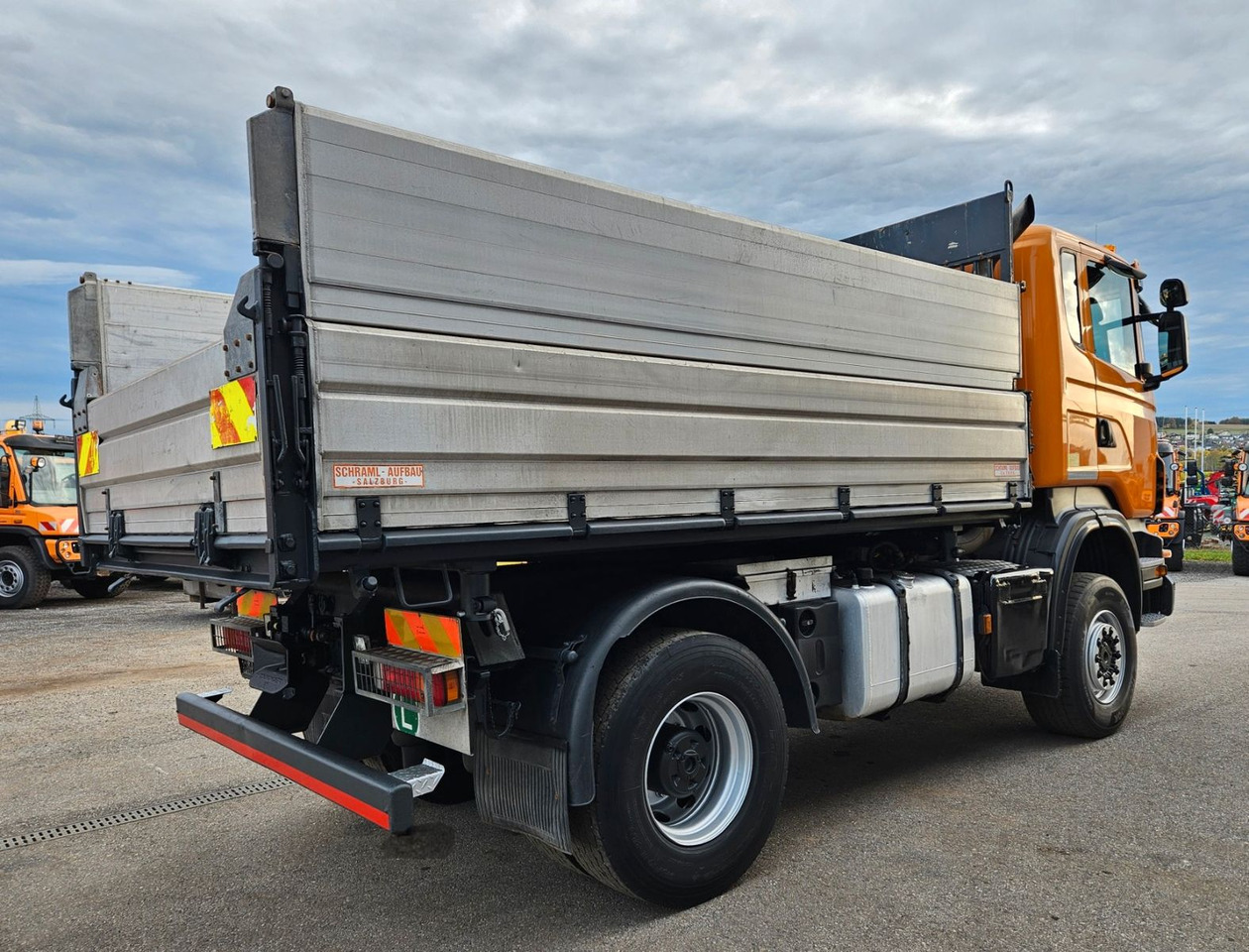 Scania R380 4x4 Winterdienst Euro4 - Caminhão basculante: foto 3 Scania R380 4x4 Winterdienst Euro4 - Caminhão basculante: foto 3