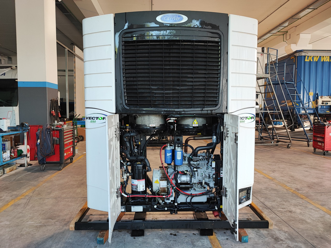 Motore Frigo Carrier Vector 1550 - Equipamento de refrigeração: foto 2 Motore Frigo Carrier Vector 1550 - Equipamento de refrigeração: foto 2