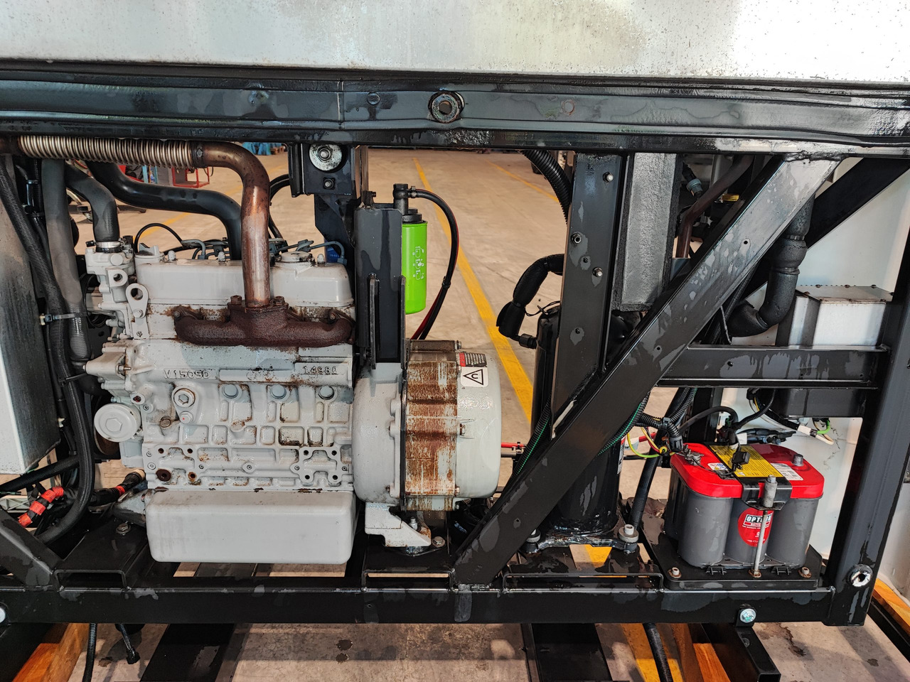 Motore Frigo Carrier Vector 1550 - Equipamento de refrigeração: foto 3 Motore Frigo Carrier Vector 1550 - Equipamento de refrigeração: foto 3