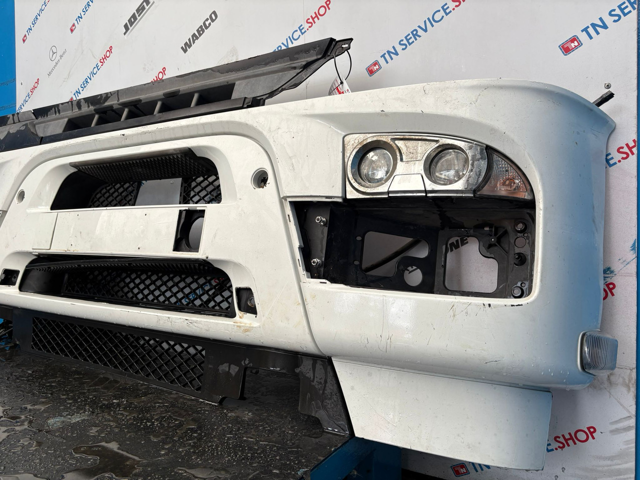 Paraurti Anteriore Iveco 5801258838 - Para-choque de Caminhão: foto 2 Paraurti Anteriore Iveco 5801258838 - Para-choque de Caminhão: foto 2