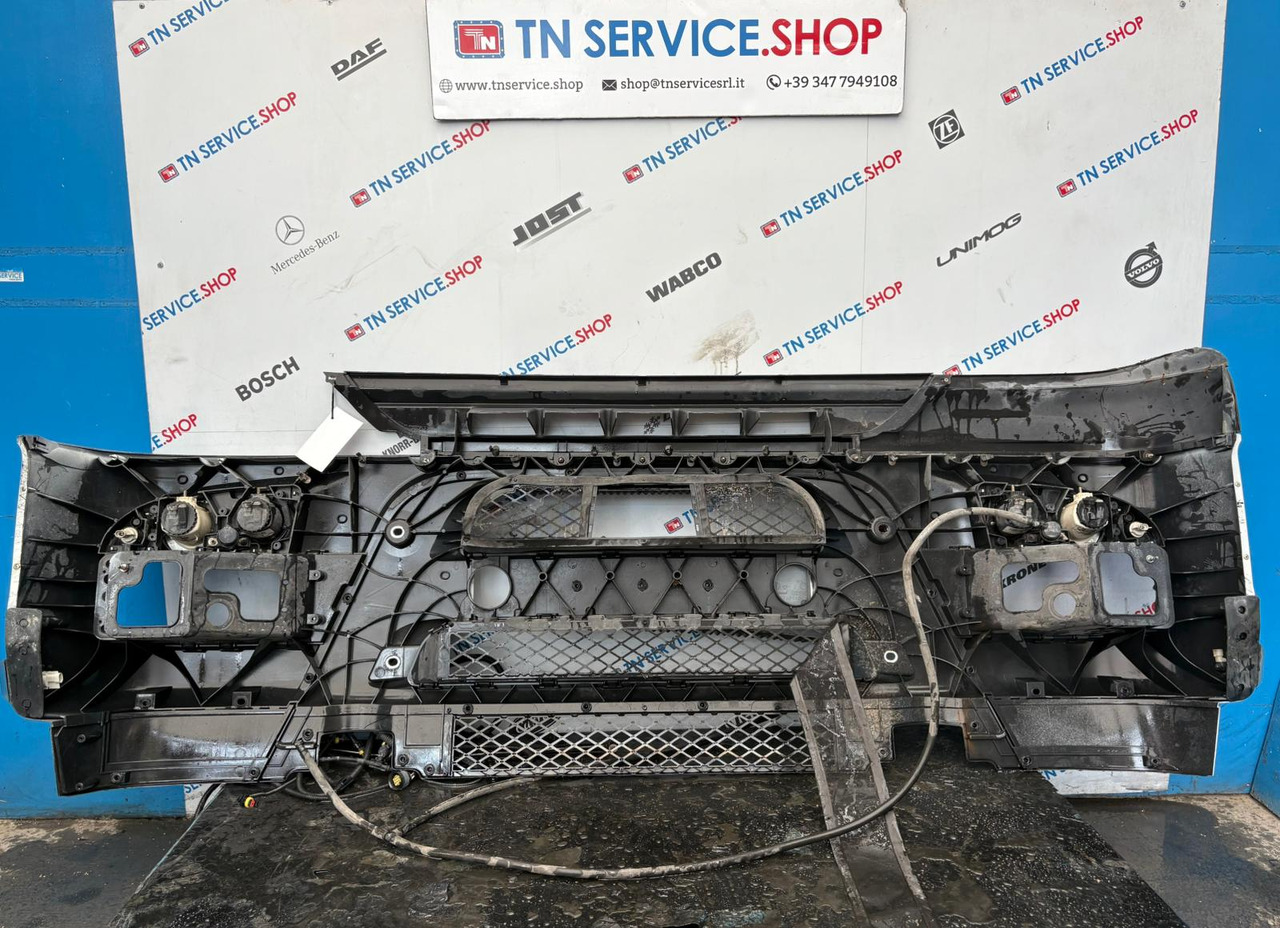 Paraurti Anteriore Iveco 5801258838 - Para-choque de Caminhão: foto 5 Paraurti Anteriore Iveco 5801258838 - Para-choque de Caminhão: foto 5
