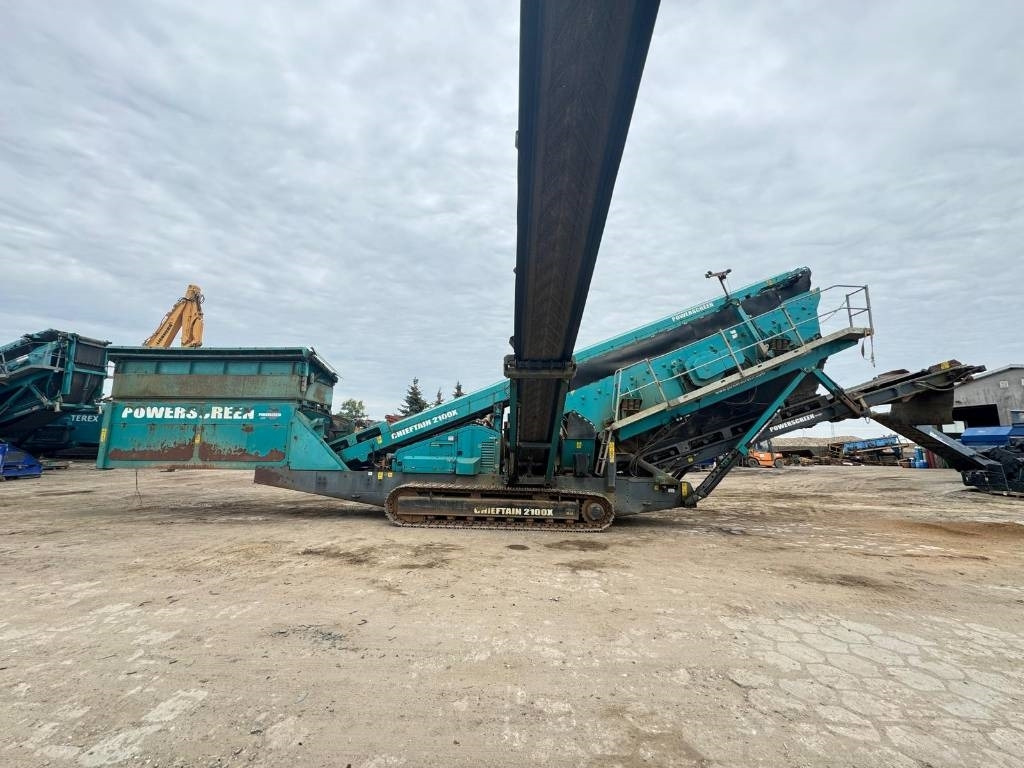 PowerScreen Chieftain 2100 X - Peneira vibratória: foto 1 PowerScreen Chieftain 2100 X - Peneira vibratória: foto 1