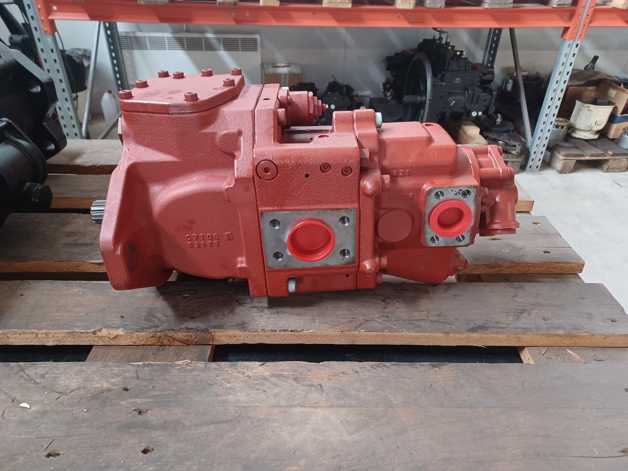 Kawasaki Heavy Industries K7SP36/K7V28-11VR-922A/25 - Bomba hidráulica de Escavadora de rastos: foto 1 Kawasaki Heavy Industries K7SP36/K7V28-11VR-922A/25 - Bomba hidráulica de Escavadora de rastos: foto 1