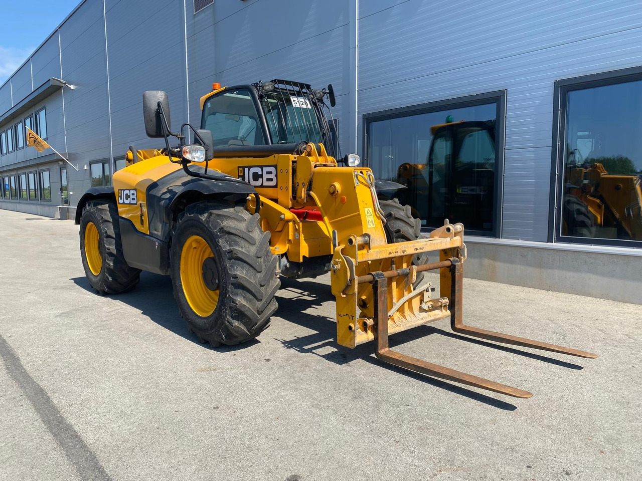 JCB 535-95 - Empilhador telescópico: foto 3 JCB 535-95 - Empilhador telescópico: foto 3