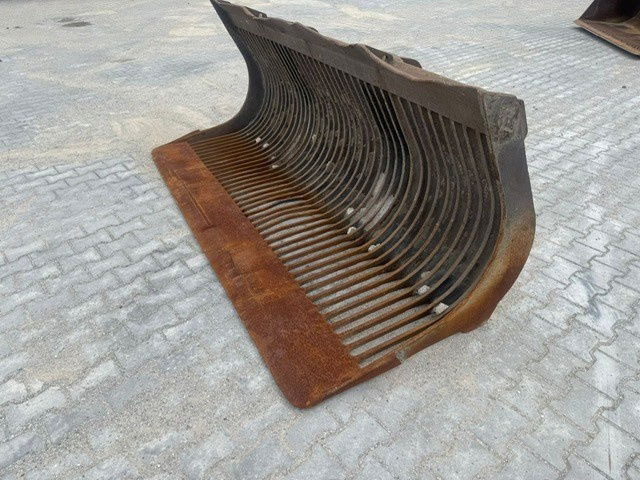 Volvo Puinriek 2700mm Breed L60 L70 L90 L110 - Balde para separação: foto 1 Volvo Puinriek 2700mm Breed L60 L70 L90 L110 - Balde para separação: foto 1