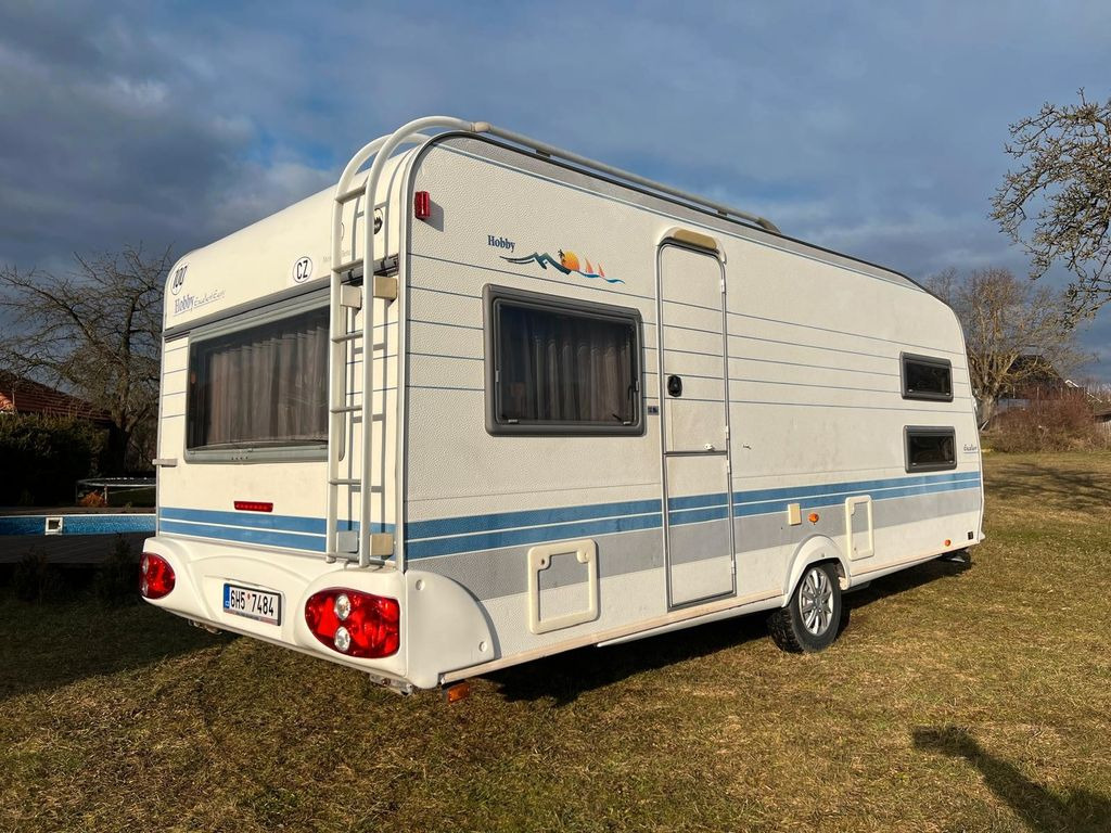 Hobby 540 Excellent Easy, Pallanden, 6 Liegen - Caravana: foto 5 Hobby 540 Excellent Easy, Pallanden, 6 Liegen - Caravana: foto 5