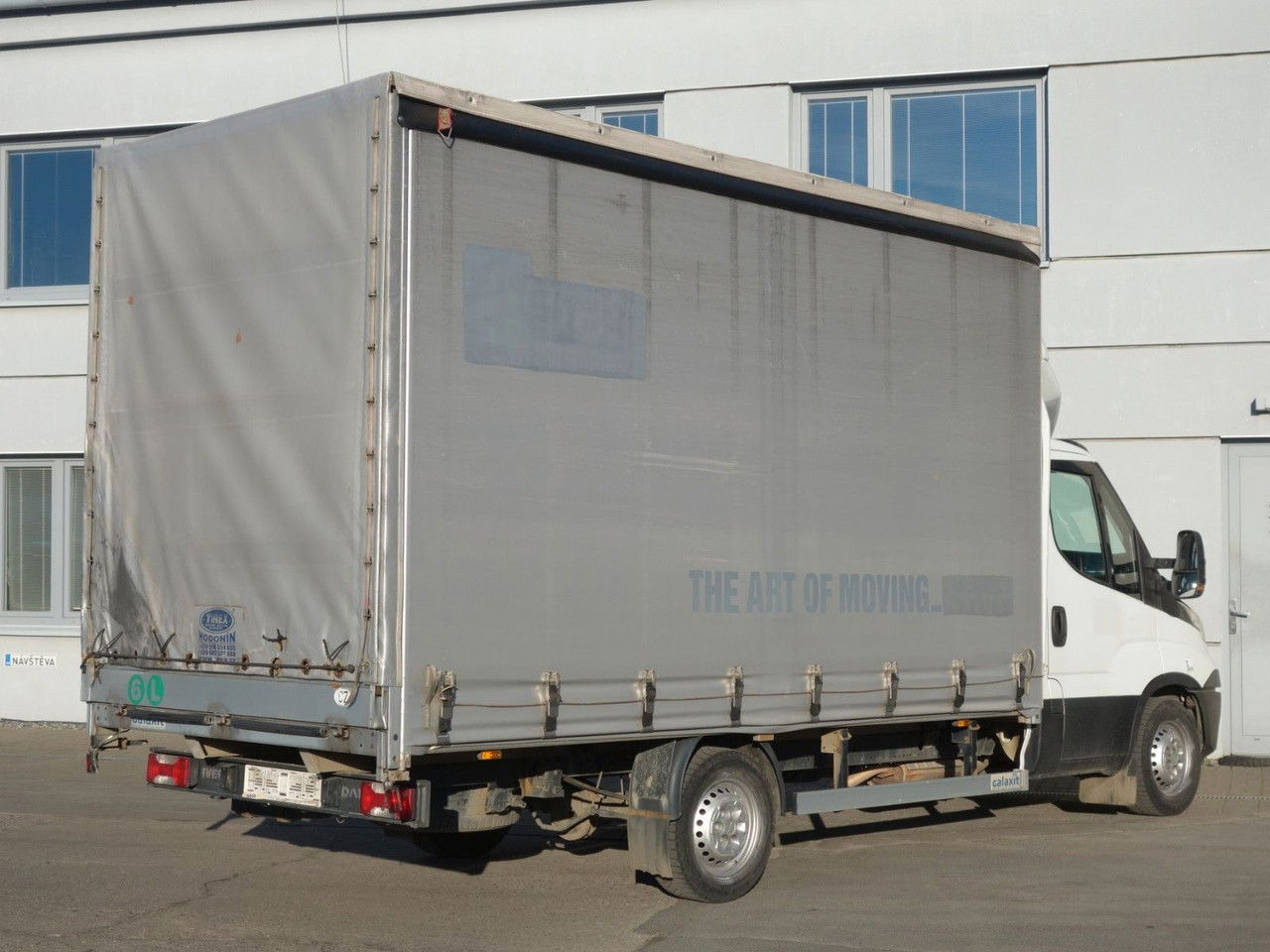 Iveco Daily 35 35S17, 8 europalet, 2-seiten schiebeplane - Furgão de toldo: foto 4 Iveco Daily 35 35S17, 8 europalet, 2-seiten schiebeplane - Furgão de toldo: foto 4