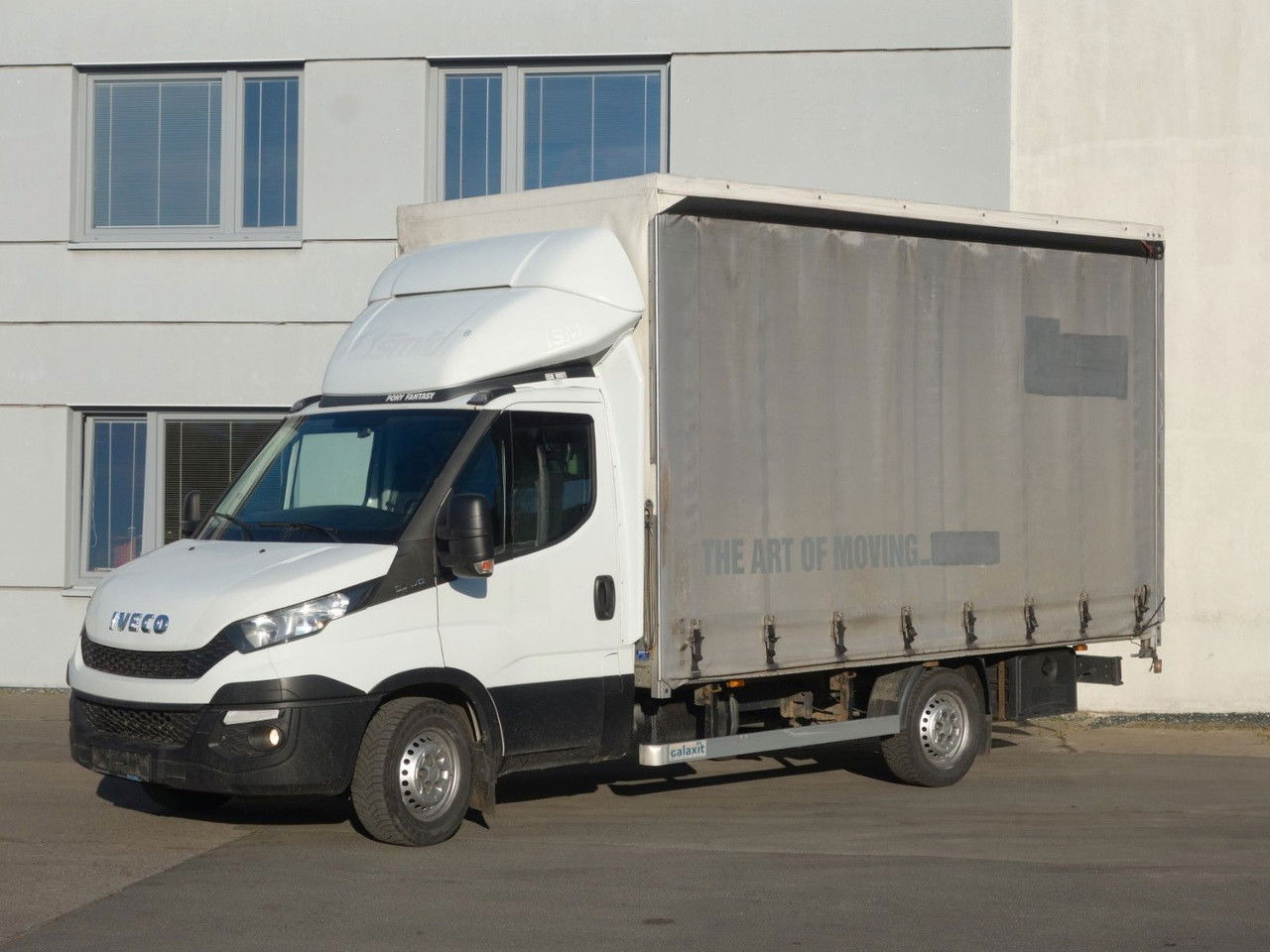 Iveco Daily 35 35S17, 8 europalet, 2-seiten schiebeplane - Furgão de toldo: foto 1 Iveco Daily 35 35S17, 8 europalet, 2-seiten schiebeplane - Furgão de toldo: foto 1