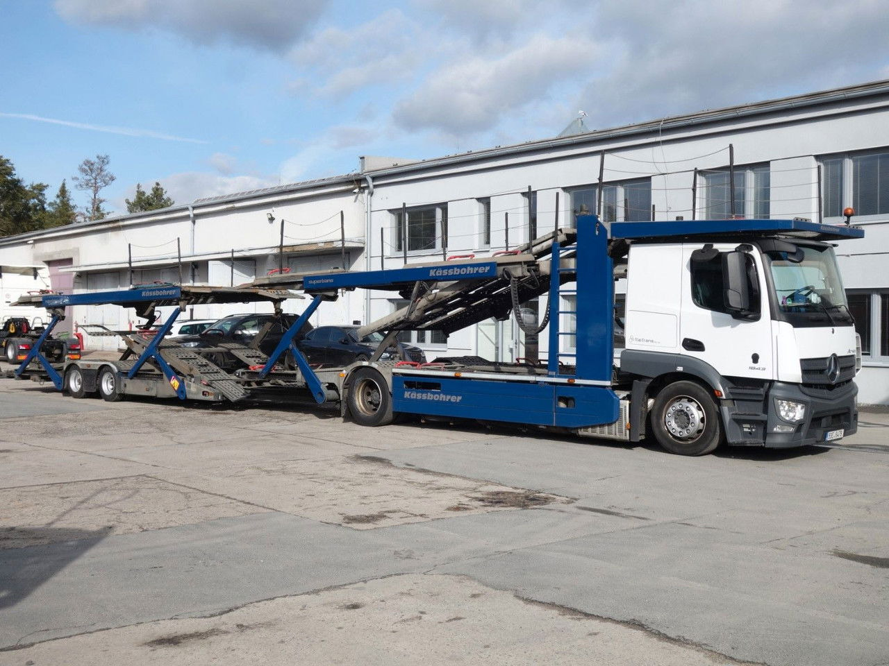 Mercedes-Benz Actros 1843 mit Kässbohrer Supertrans/Supertrans - Caminhão transporte de veículos: foto 2 Mercedes-Benz Actros 1843 mit Kässbohrer Supertrans/Supertrans - Caminhão transporte de veículos: foto 2