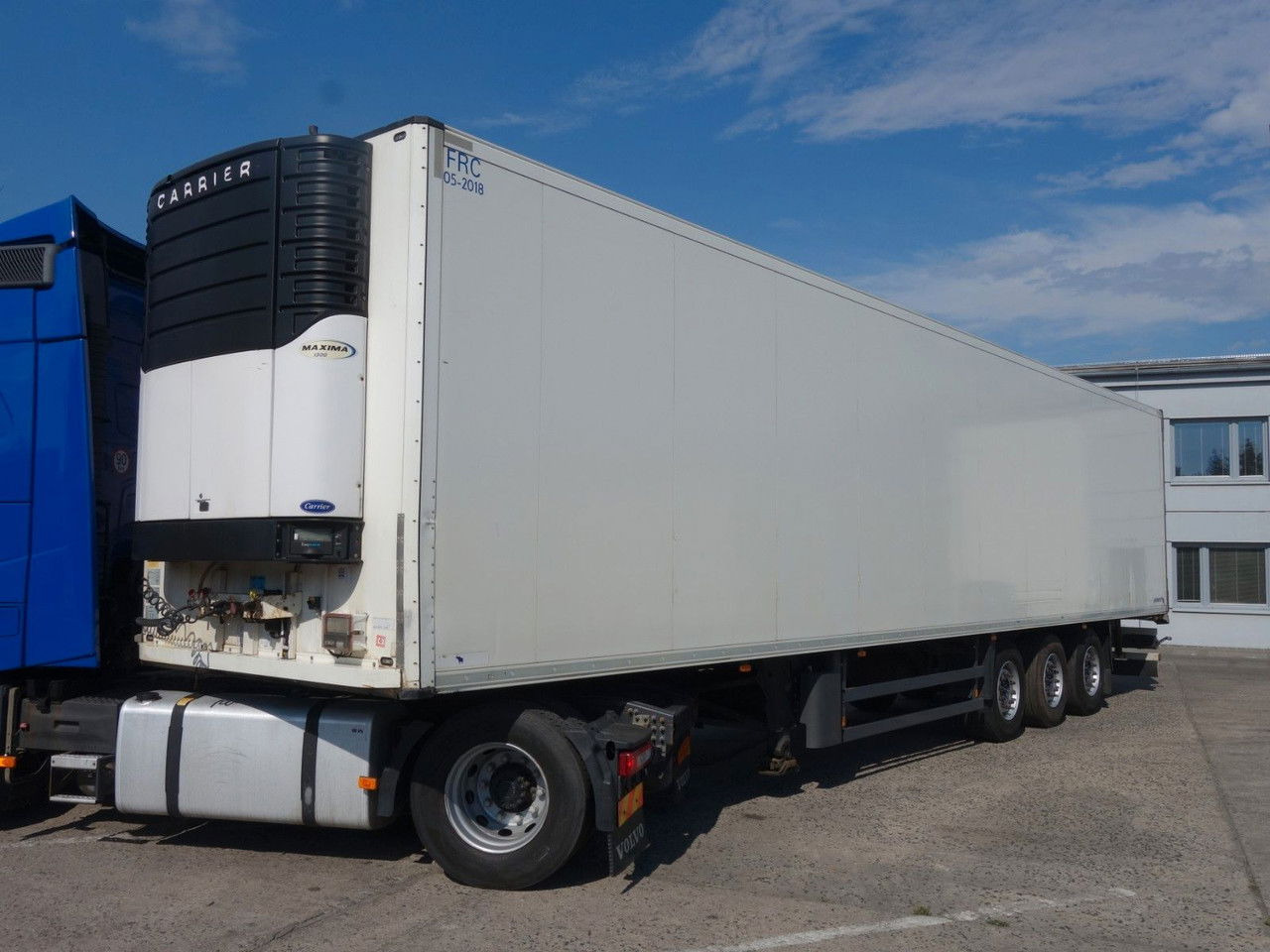 Schmitz Cargobull SKO 24/L mir Carrier 1300, 2 Kammern - Semireboque frigorífico: foto 1 Schmitz Cargobull SKO 24/L mir Carrier 1300, 2 Kammern - Semireboque frigorífico: foto 1