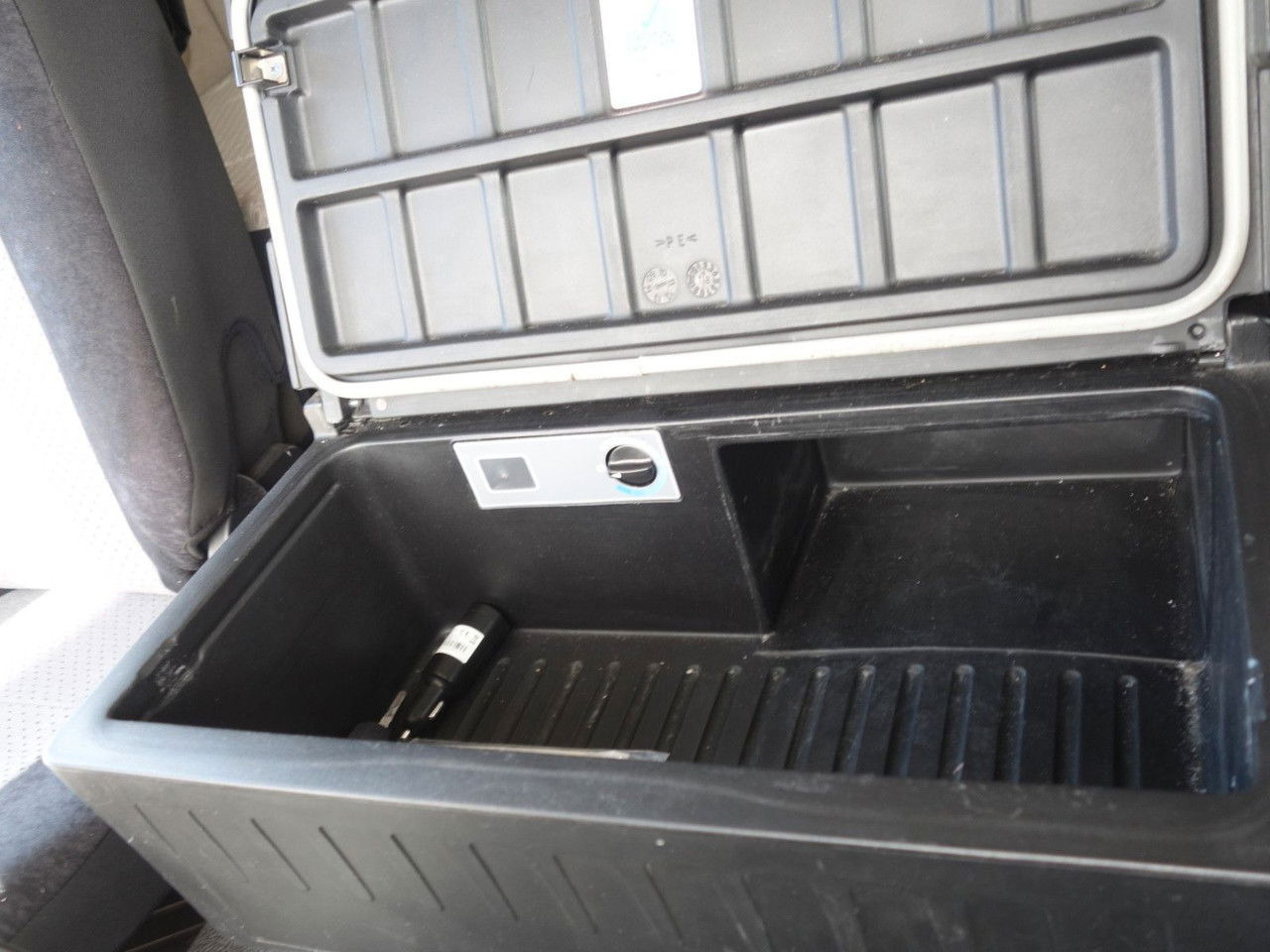 Tractor Mercedes-Benz Actros 1843 Lsnrl LD, Retarder, Navi, 9 Stk.: foto 17 Tractor Mercedes-Benz Actros 1843 Lsnrl LD, Retarder, Navi, 9 Stk.: foto 17