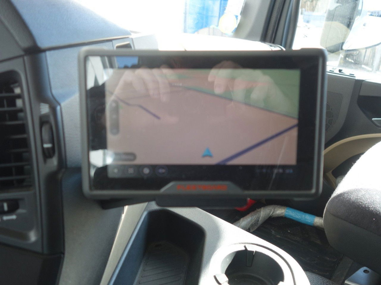 Tractor Mercedes-Benz Actros 1843 Lsnrl LD, Retarder, Navi, 9 Stk.: foto 15 Tractor Mercedes-Benz Actros 1843 Lsnrl LD, Retarder, Navi, 9 Stk.: foto 15