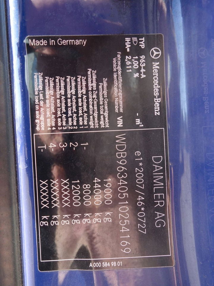 Tractor Mercedes-Benz Actros 1843 Lsnrl LD, Retarder, Navi, 9 Stk.: foto 11 Tractor Mercedes-Benz Actros 1843 Lsnrl LD, Retarder, Navi, 9 Stk.: foto 11