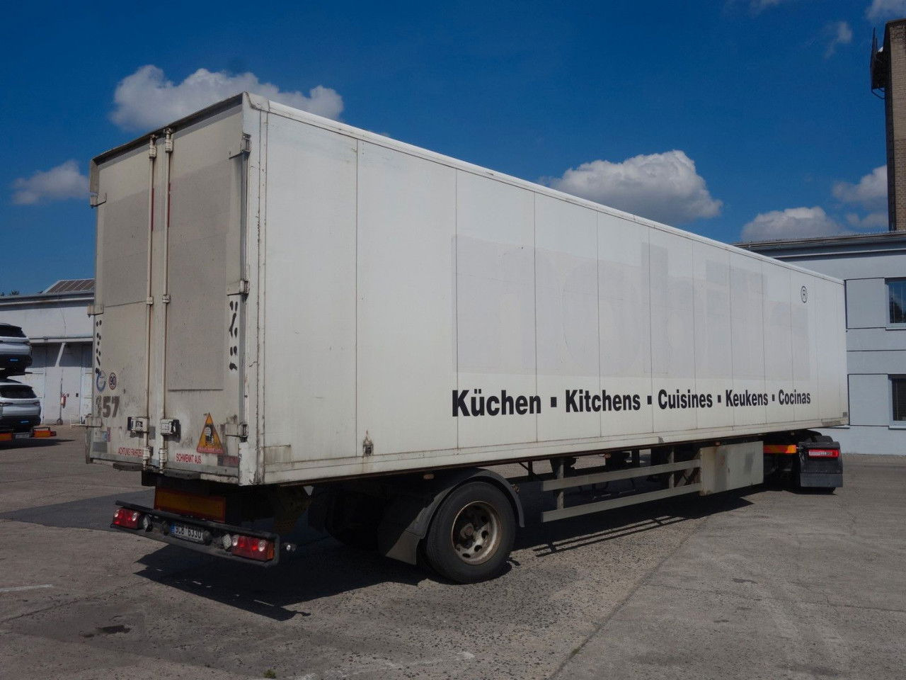 WEKA Weka, 1 Achse, Lenkachse 1 Achse, Lenkachse - Semireboque furgão: foto 5 WEKA Weka, 1 Achse, Lenkachse 1 Achse, Lenkachse - Semireboque furgão: foto 5