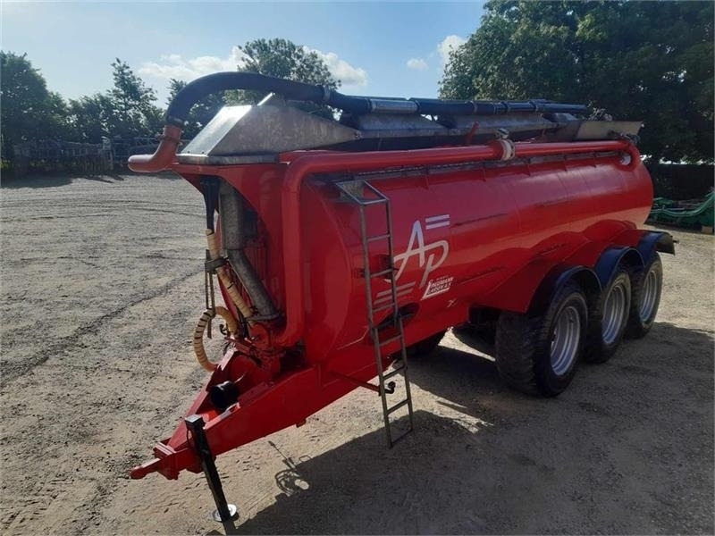 AP GV 25 - Cisterna de chorume: foto 3 AP GV 25 - Cisterna de chorume: foto 3