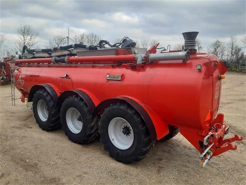 AP GV 35 - Cisterna de chorume: foto 3 AP GV 35 - Cisterna de chorume: foto 3