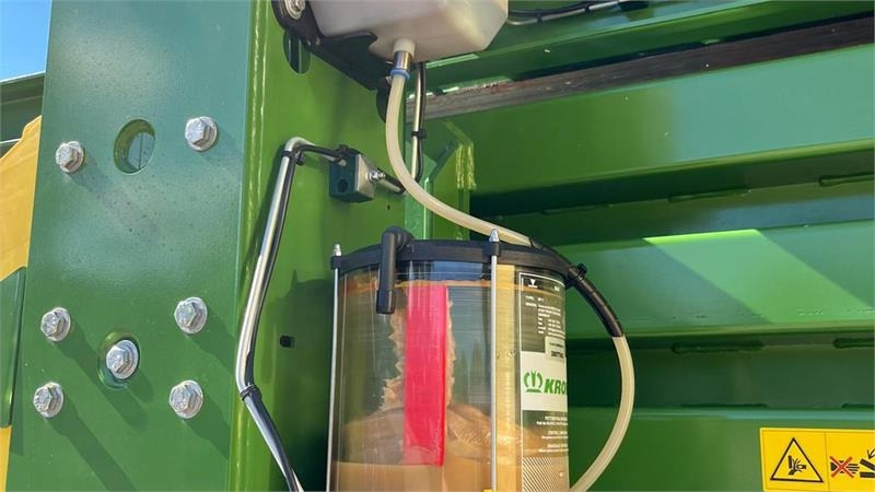 Krone Big Pack 1290 HDP II XC Demo  - Enfardadeira de fardos quadrados: foto 5 Krone Big Pack 1290 HDP II XC Demo  - Enfardadeira de fardos quadrados: foto 5