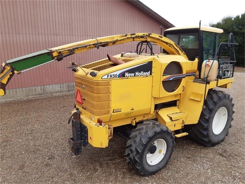 New Holland FX 50 FINSNITTER - Picadora de forragem automotriz: foto 3 New Holland FX 50 FINSNITTER - Picadora de forragem automotriz: foto 3