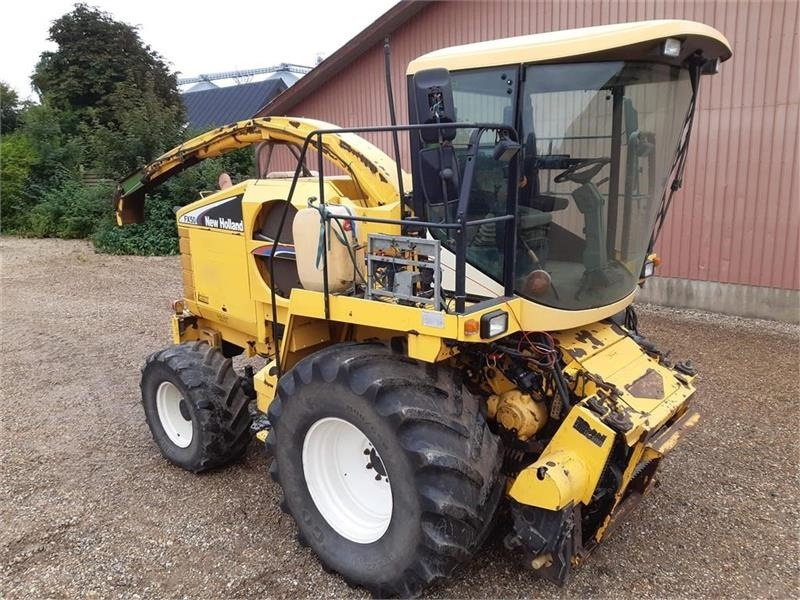 New Holland FX 50 FINSNITTER - Picadora de forragem automotriz: foto 2 New Holland FX 50 FINSNITTER - Picadora de forragem automotriz: foto 2