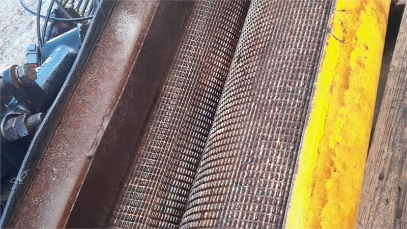 New Holland corncracker til FR  - Máquina para produção de feno: foto 1 New Holland corncracker til FR  - Máquina para produção de feno: foto 1