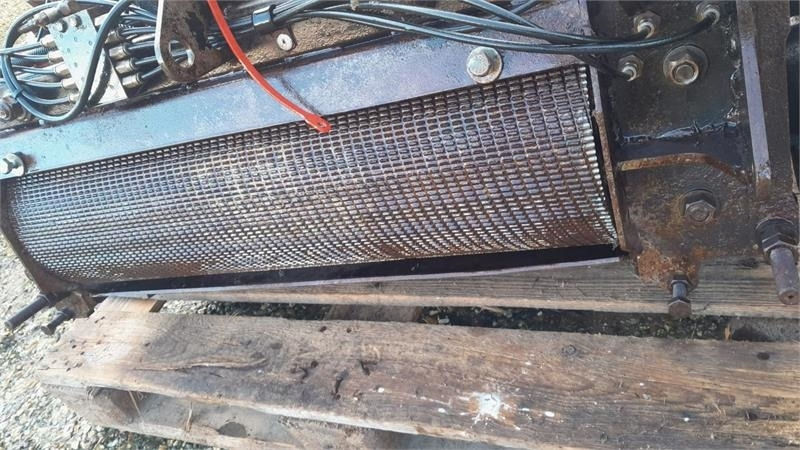 New Holland corncracker til FR  - Máquina para produção de feno: foto 4 New Holland corncracker til FR  - Máquina para produção de feno: foto 4