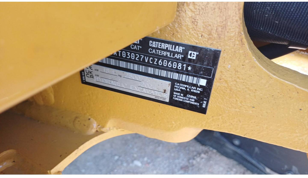 Escavadora de rastos CAT 302.7CR: foto 6