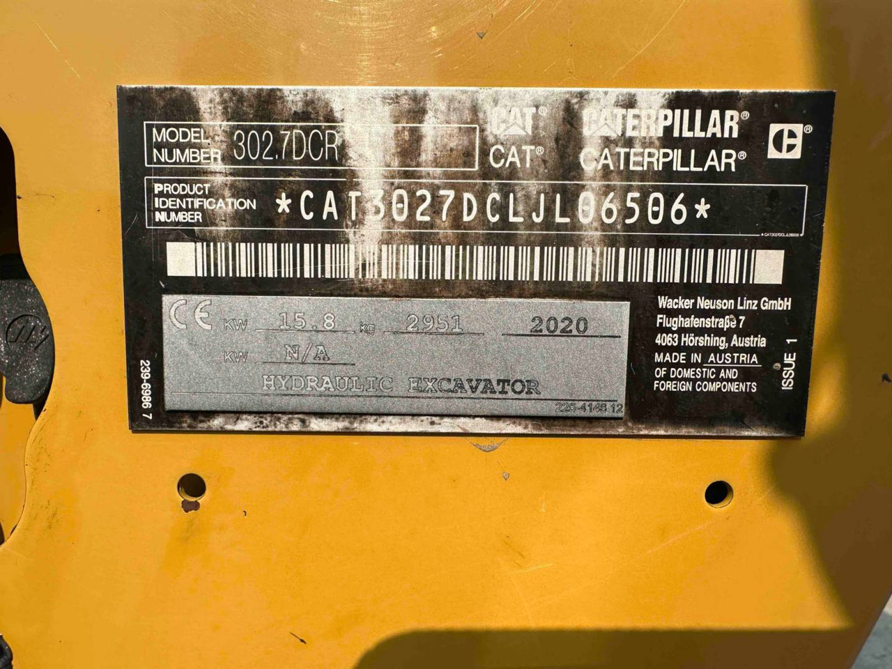 Locação de CAT 302.7DCR CAT 302.7DCR: foto 6