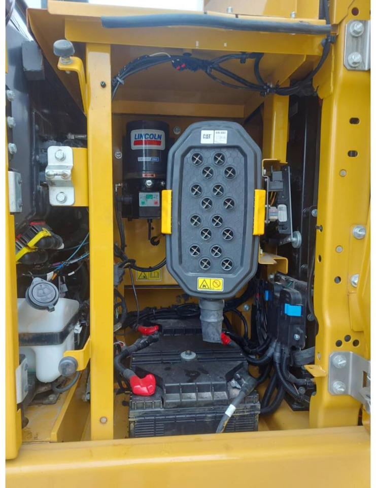 Escavadora de rastos CAT 323: foto 27