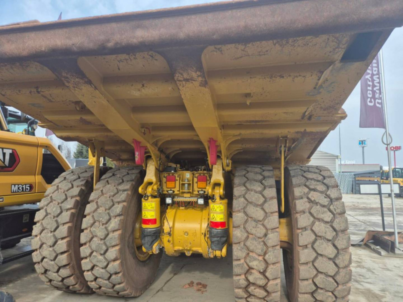 CAT 772G - Caminhão fora de estrada: foto 4 CAT 772G - Caminhão fora de estrada: foto 4