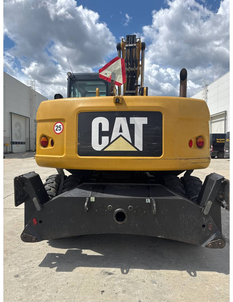 Escavadeira de rodas CAT M313D: foto 10
